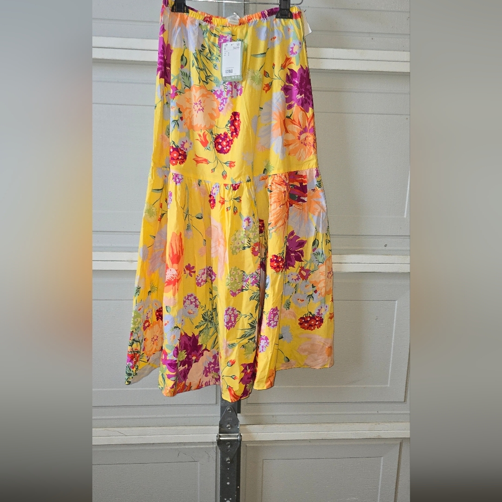 BNWTs H&M Skirt